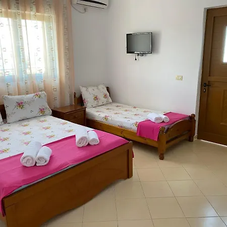 شقة Besnike Hoxha Apartments كساميل