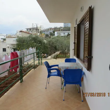 アパート Besnike Hoxha Apartments *