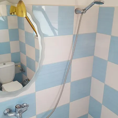 Daire Besnike Hoxha Apartments