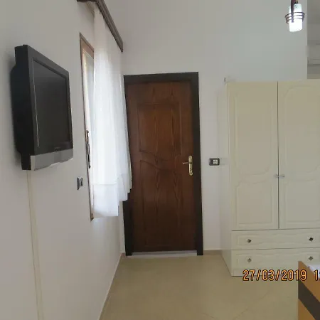 Besnike Hoxha Apartments Daire Ksamil